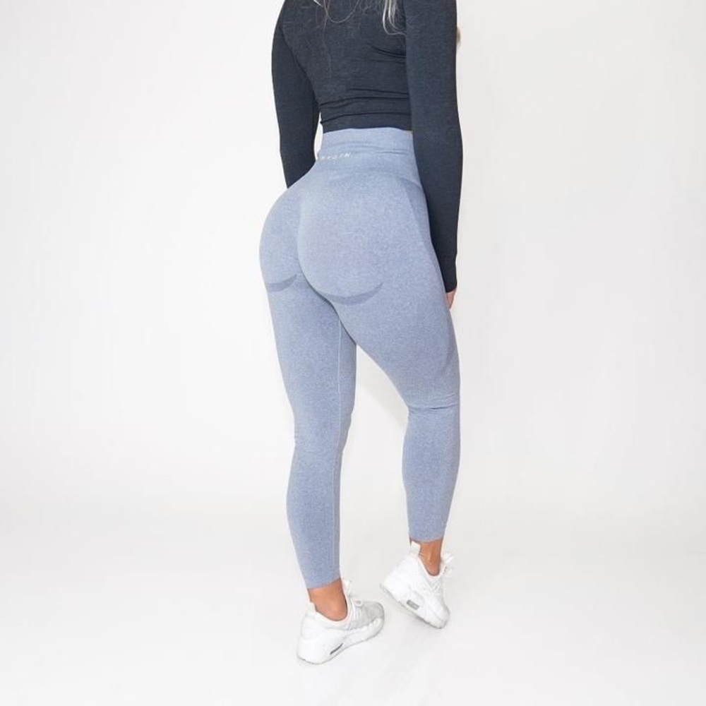 NVGTN grey contour leggings.